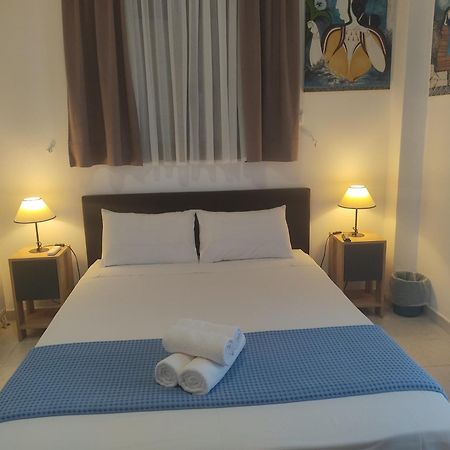 Hotel Xenonas Κithαiron à Vília Extérieur photo