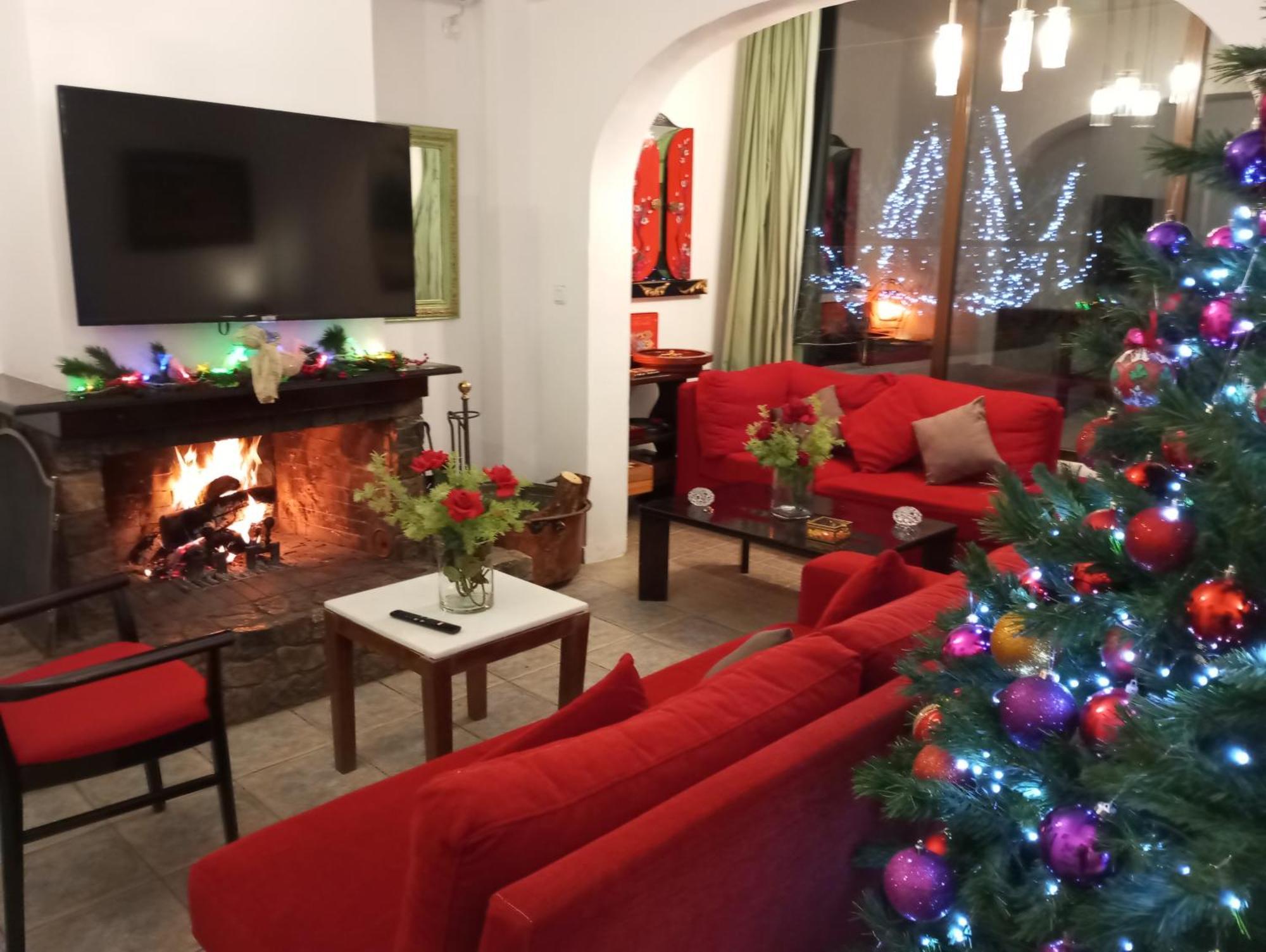 Hotel Xenonas Κithαiron à Vília Extérieur photo