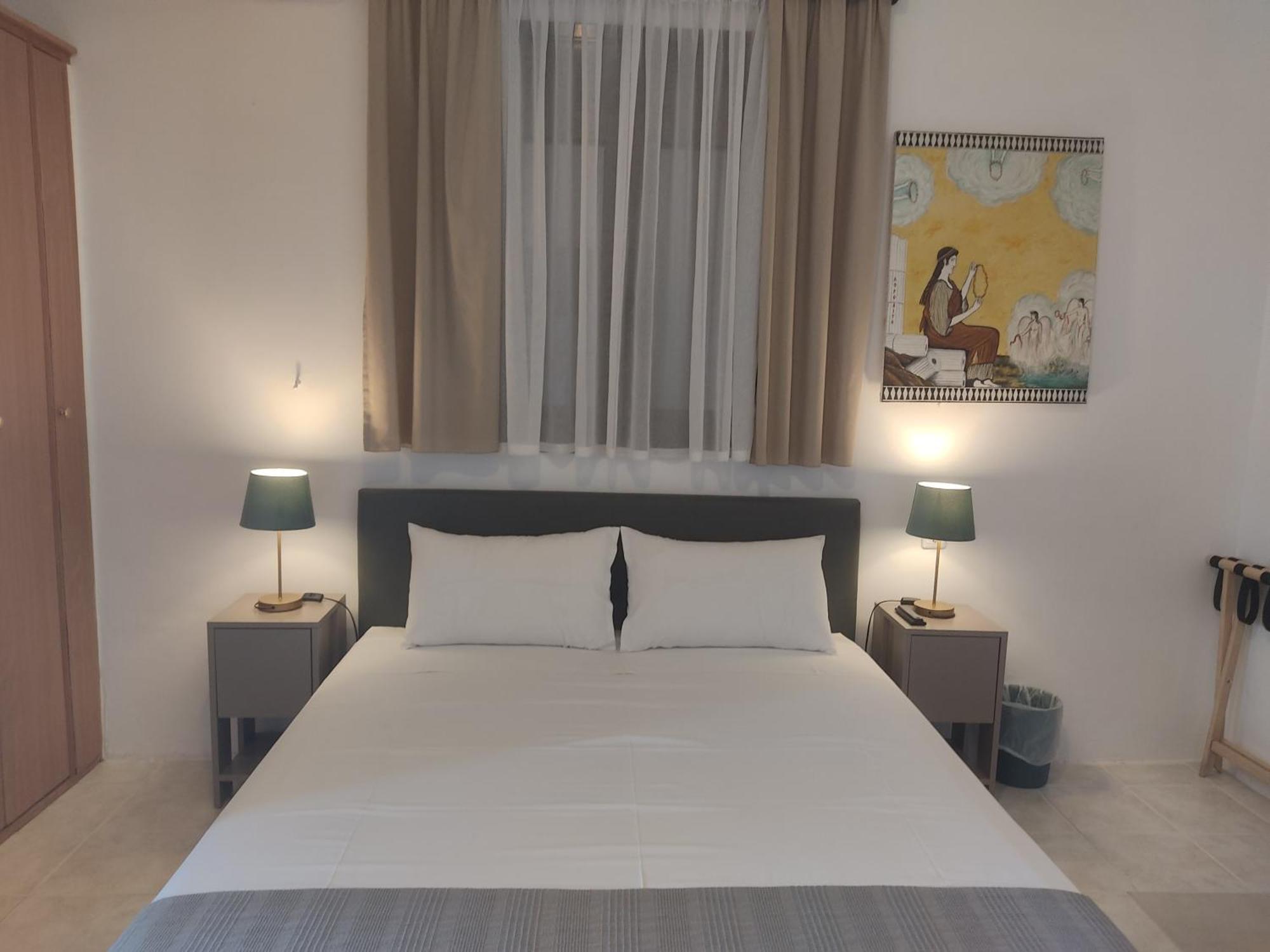 Hotel Xenonas Κithαiron à Vília Extérieur photo