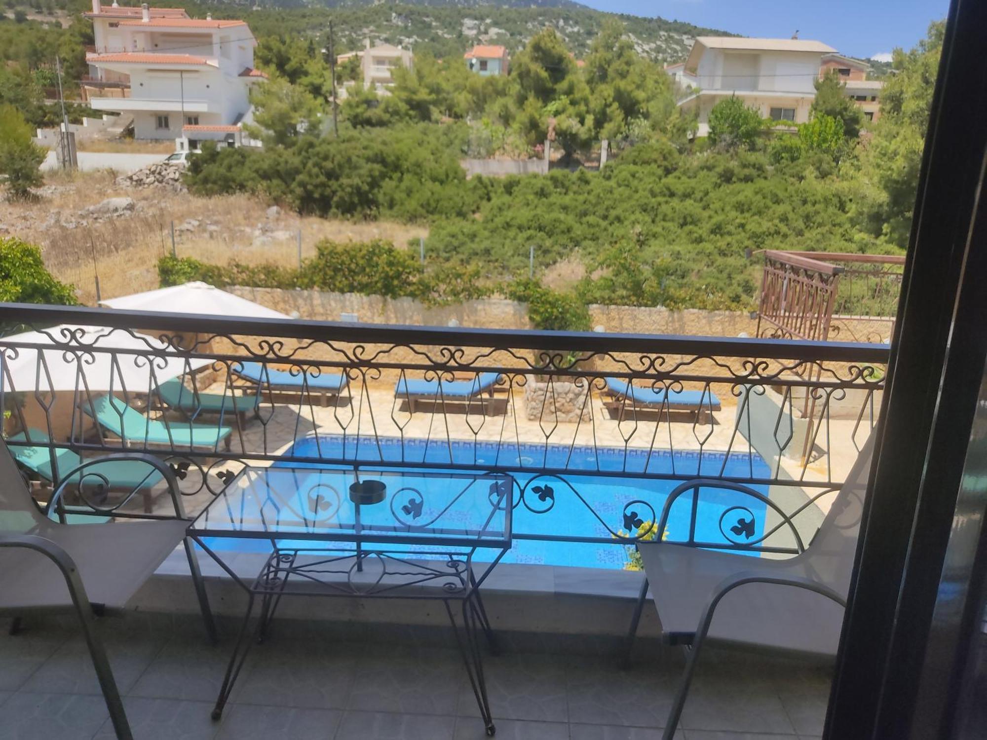 Hotel Xenonas Κithαiron à Vília Extérieur photo